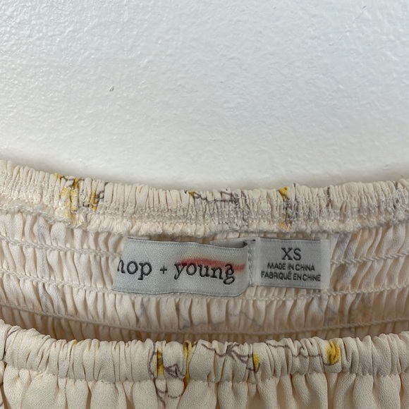 Bishop + Young dress women size XS cold shoulder adjustable straps stem design - Picture 9 of 9